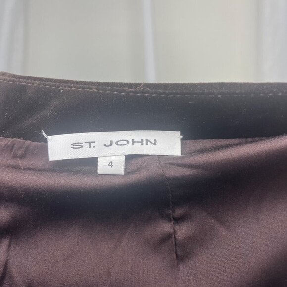 St. John Velvet Velour Pencil Skirt Brown Color Ladies Size 4 Evening Wedding - Picture 4 of 5